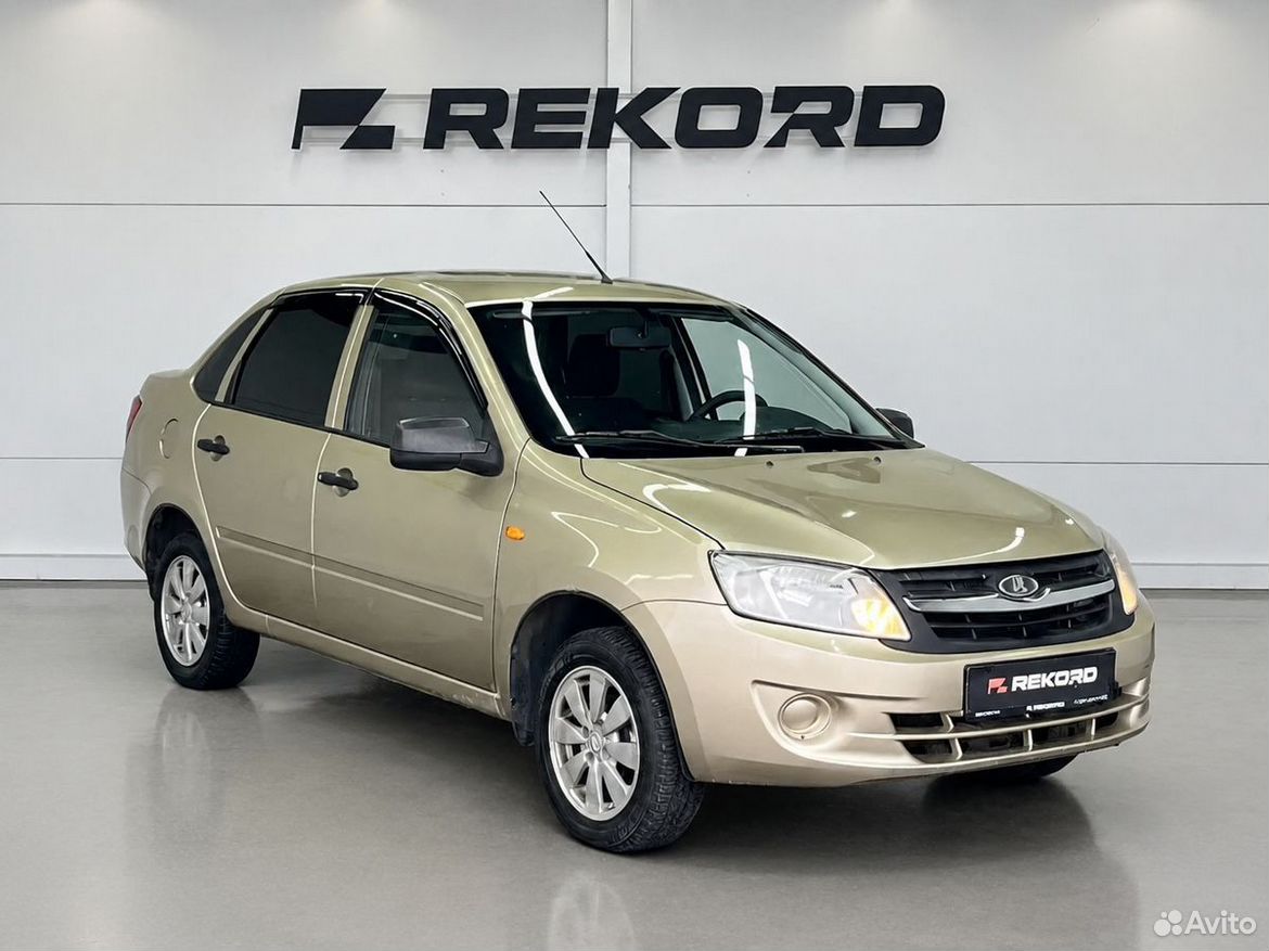 ВАЗ (LADA) Granta 1.6 MT, 2013, 128 652 км