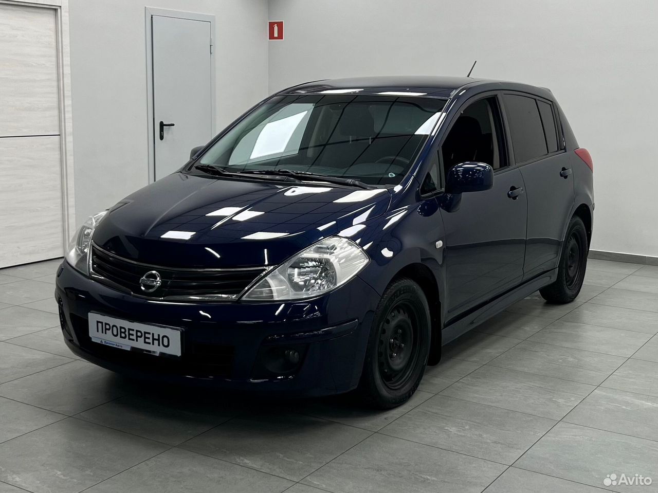 Nissan Tiida 1.6 AT, 2012, 249 097 км