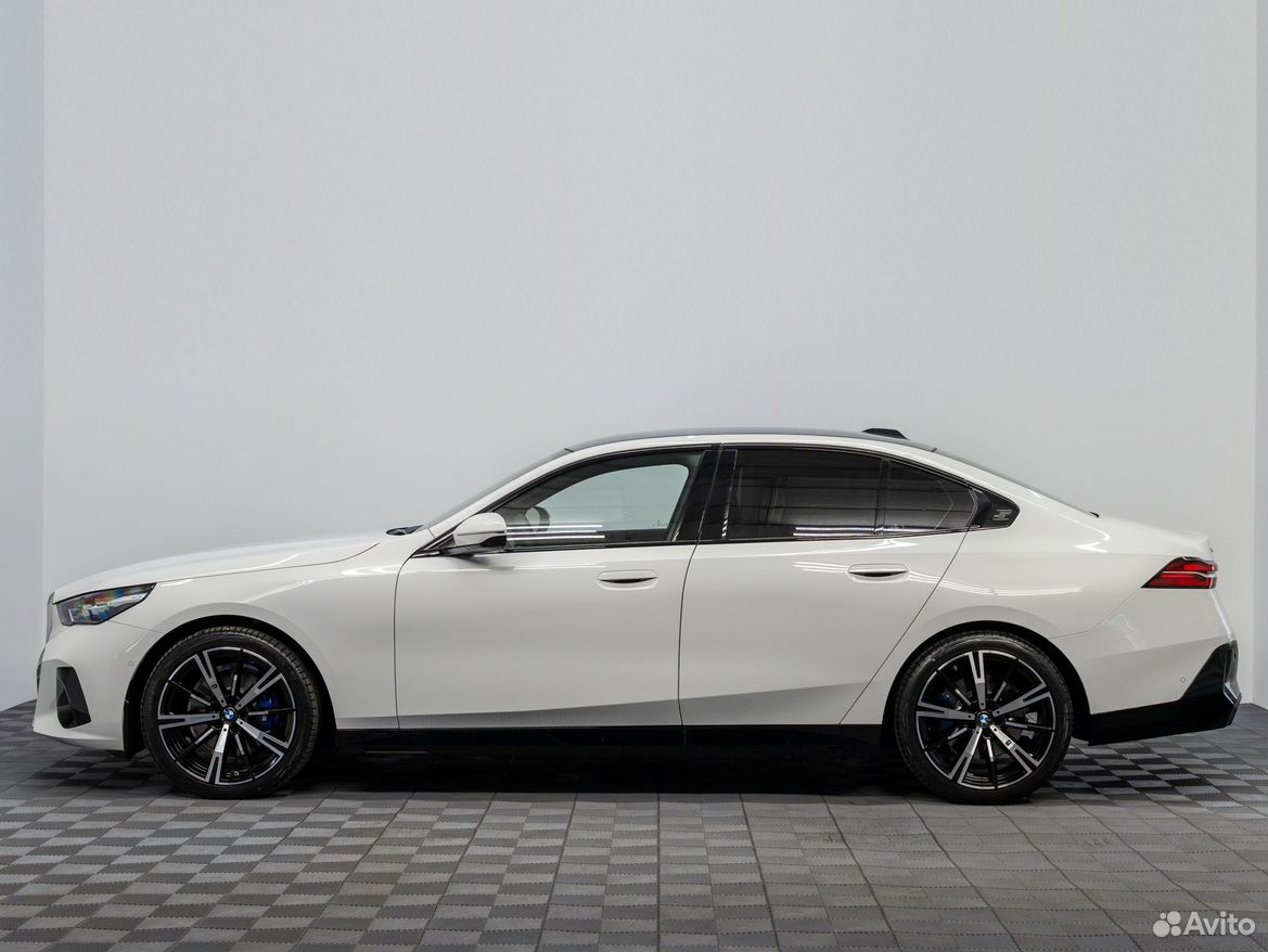 BMW 5 серия 2.0 AT, 2026