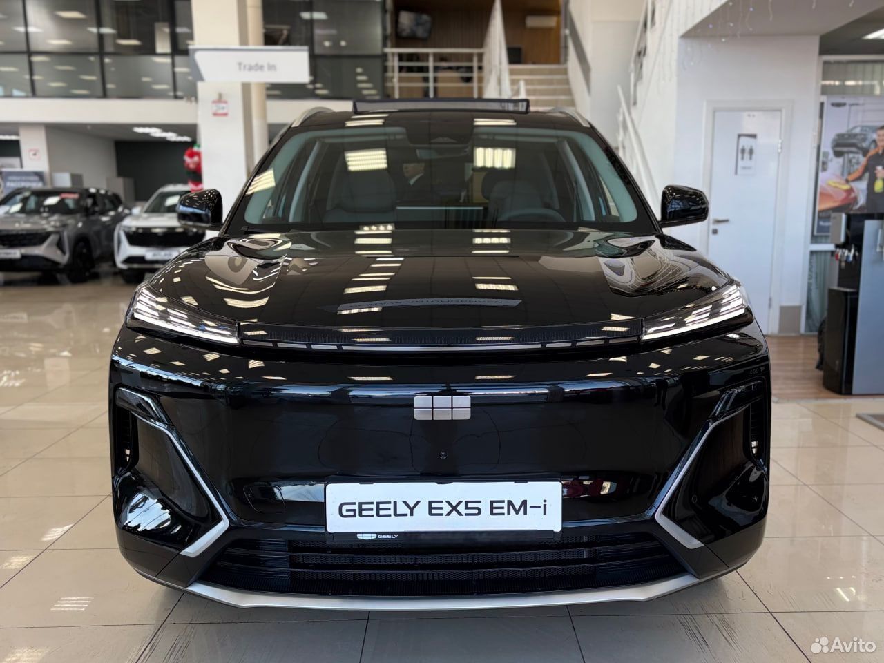 Geely EX5 Гибрид 1.5 AT, 2025