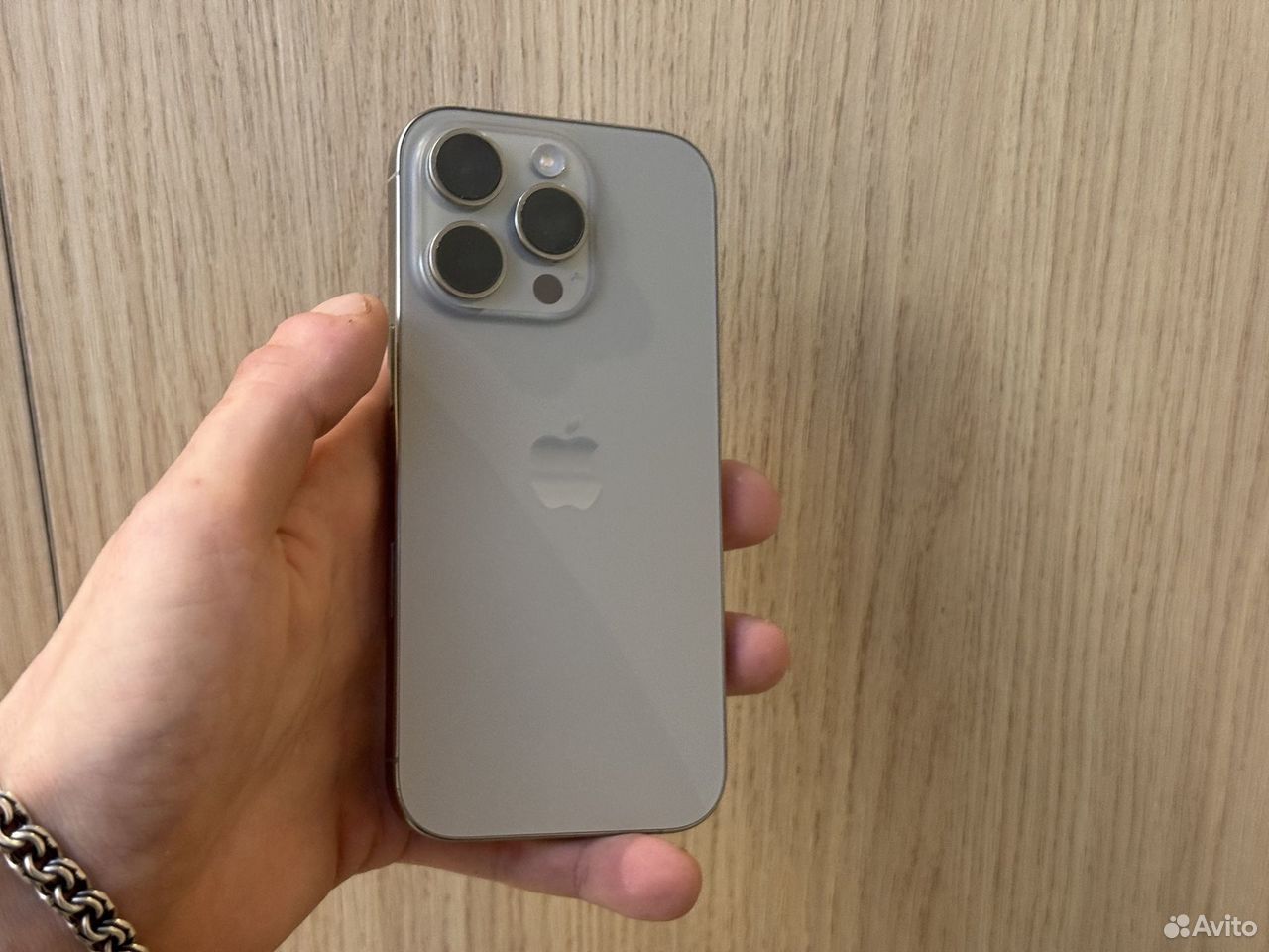iPhone 16 Pro, 256 ГБ, eSIM, Оренбург
