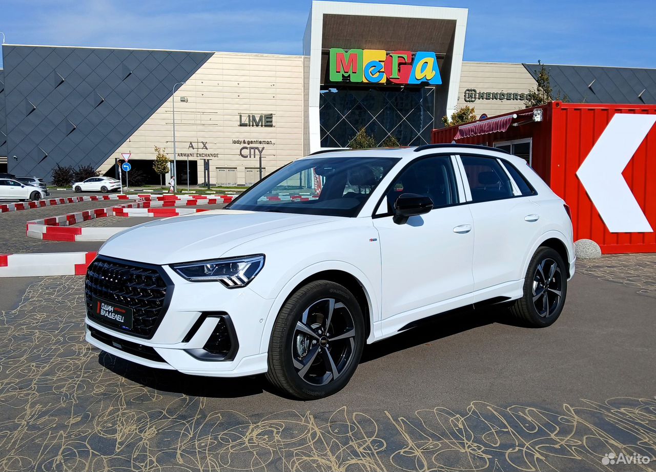 Audi Q3 1.5 AMT, 2026, 35 км