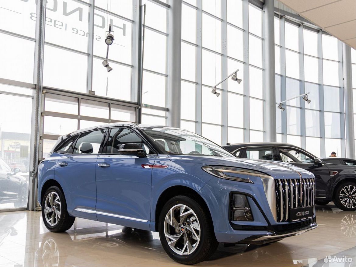 Hongqi HS3 1.5 AMT, 2025