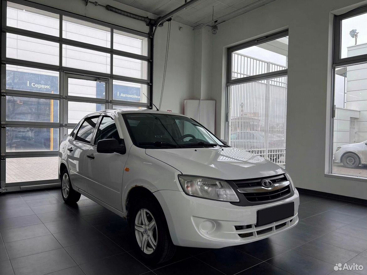 ВАЗ (LADA) Granta 1.6 MT, 2012, 212 549 км