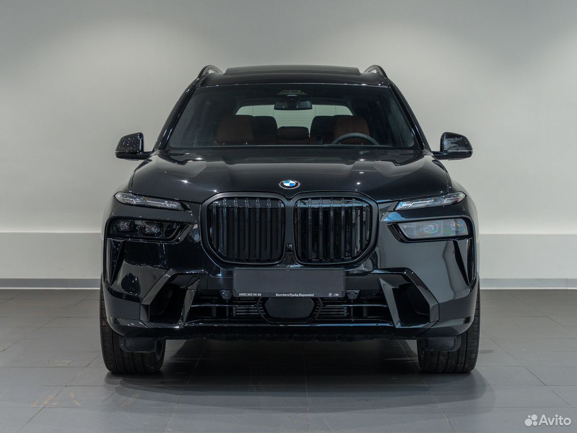 BMW X7 3.0 AT, 2025
