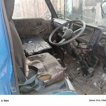 Бортовой грузовик Mazda Titan, 1990