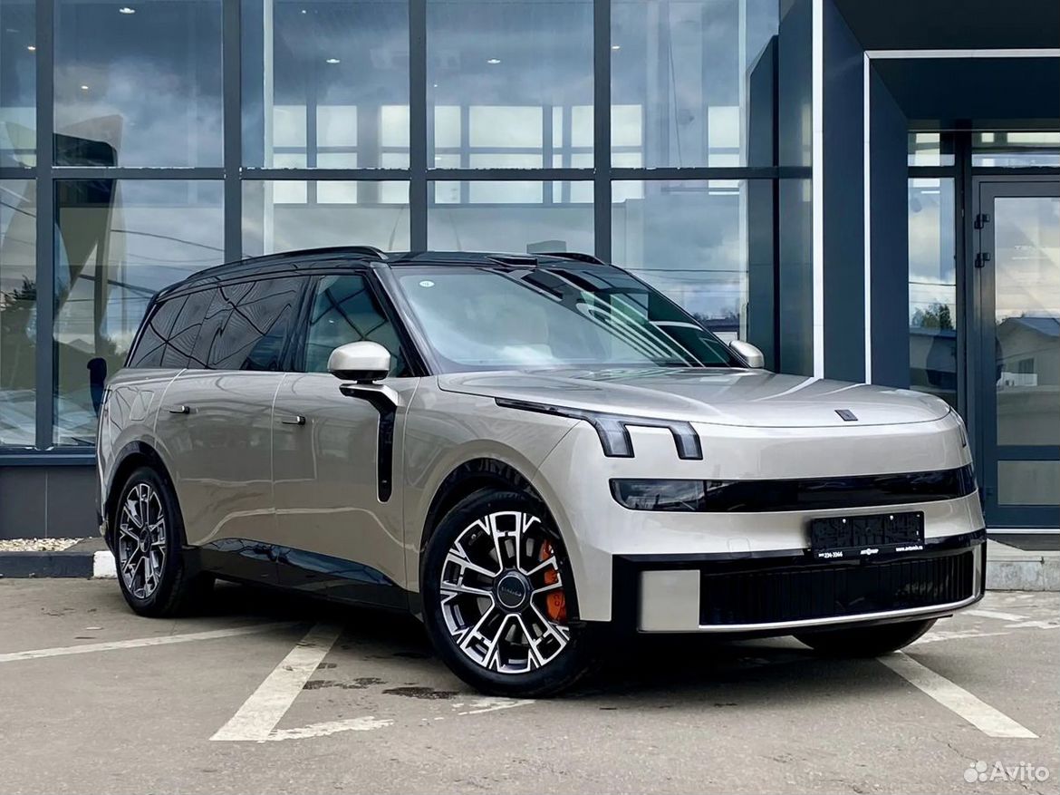 Lynk & Co 900 1.5 AT, 2026