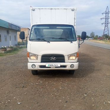 Изотермический фургон 22 м³ Hyundai HD78, 2012
