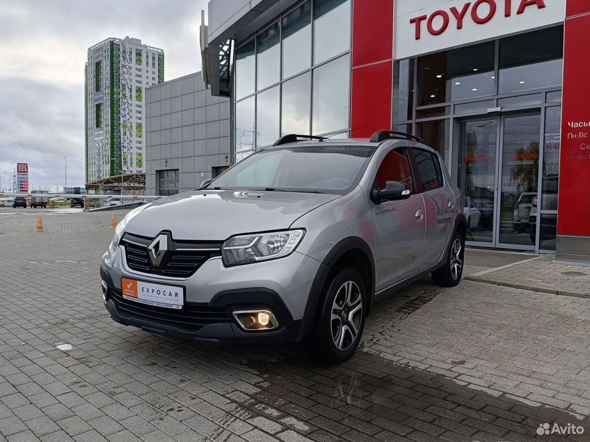 Renault Sandero Stepway 1.6 CVT, 2021, 90 000 км