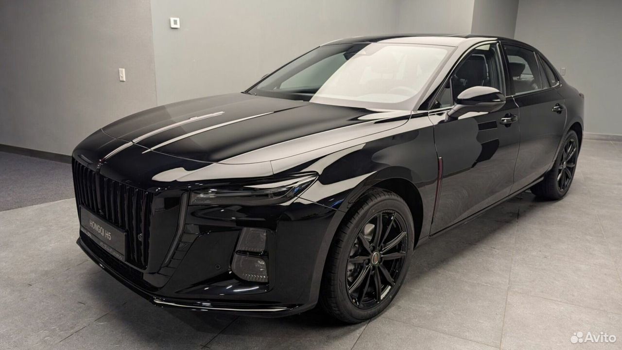 Hongqi HS5 2.0 AT, 2025
